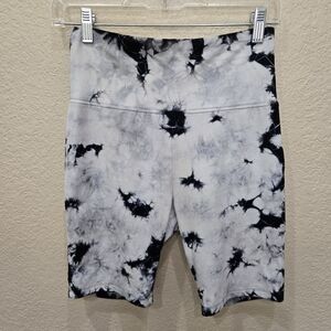 BP Black and White Tie-Dye Women Shorts